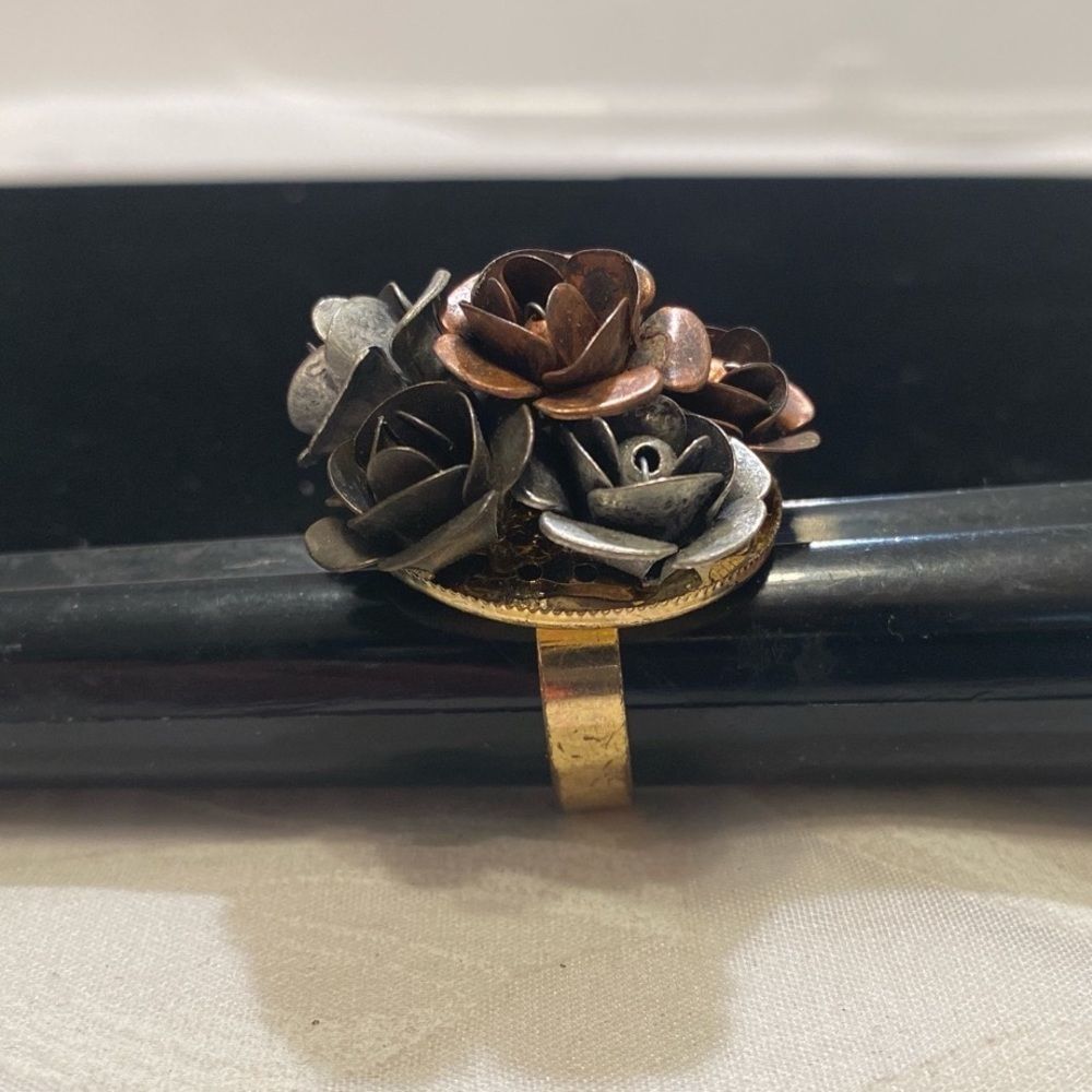 Vintage Multi Color Flower Ring